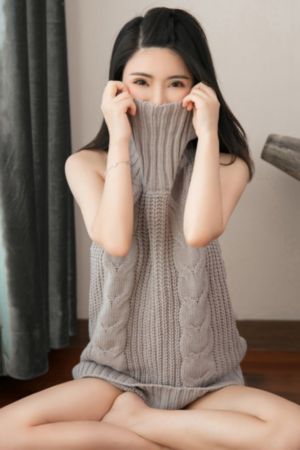 领导在车里含我奶头a片