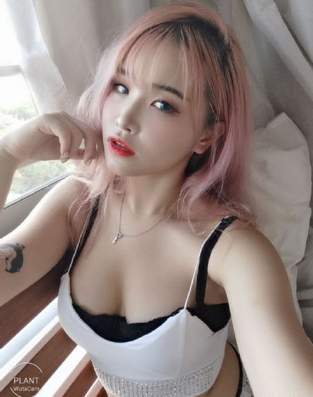 异形大战铁血战士3在线播放高清