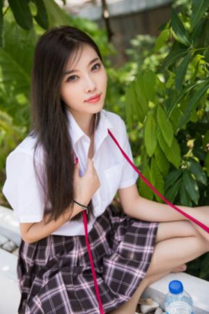 年轻的嫂子手机在线观看