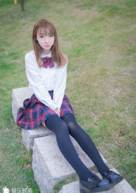 岳彩晶