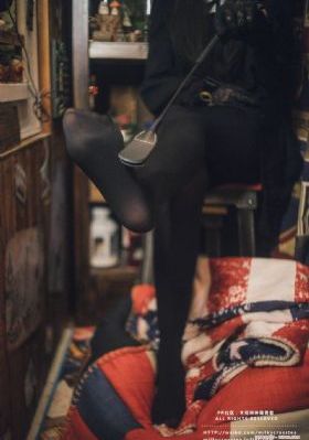 尸潮汹涌