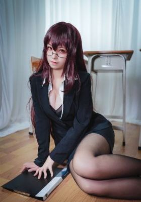 小姨多鹤